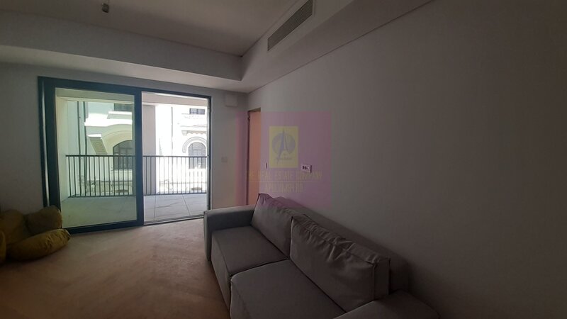 Studio Ultracentral 2025